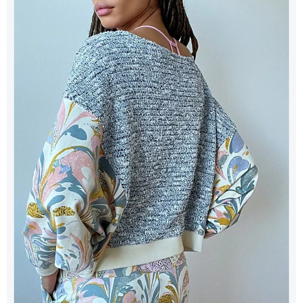 Saturday Sunday Anthropologie Flora Printed Sweatshirt XS Oversize dolman Sleeve - Picture 2 of 11